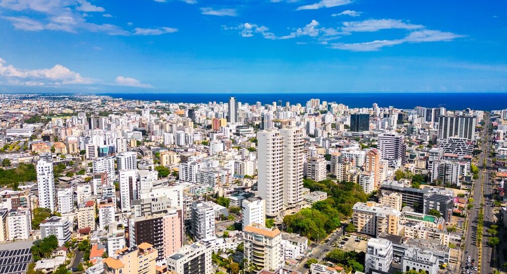Santo Domingo de Guzmán ~ Janus Assurance Re, Republica Dominicana, fianza, surety, surety bond, Janus Assurance Re, C. Constantin Poindexter
