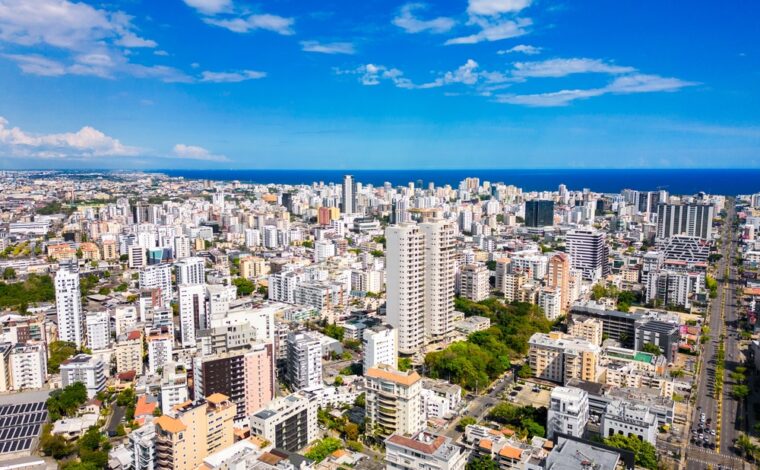 Santo Domingo de Guzmán ~ Janus Assurance Re, Republica Dominicana, fianza, surety, surety bond, Janus Assurance Re, C. Constantin Poindexter