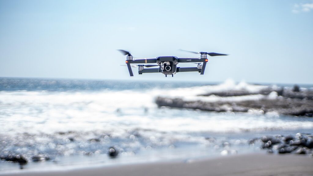 dron, drones, UAV, USA, Janus Assurance Re, C. Constantin Poindexter Salcedo